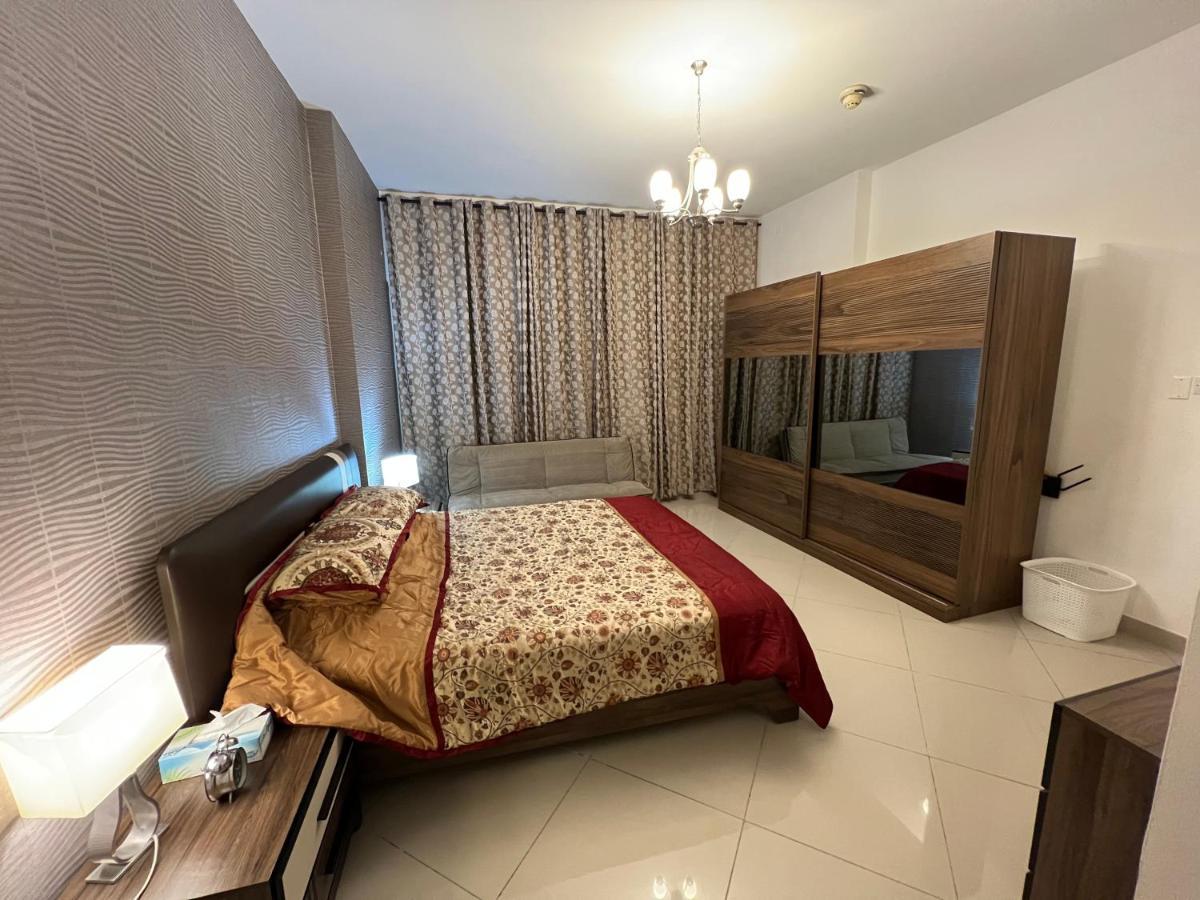 Large Size One Bedroom Apartment With Sea View Αμπού Ντάμπι Εξωτερικό φωτογραφία